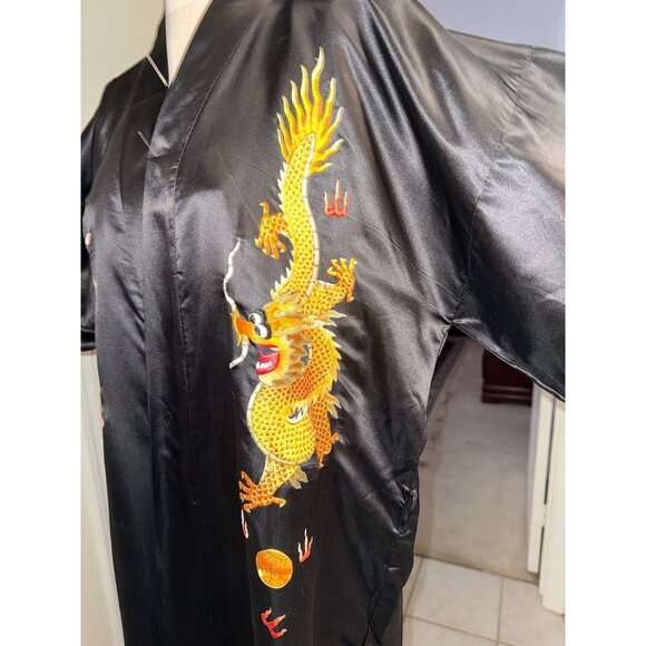Golden Dragon Embroidered Satin Robe – Vintage Black Kimono with Dragon & Phoeni - Picture 4 of 7